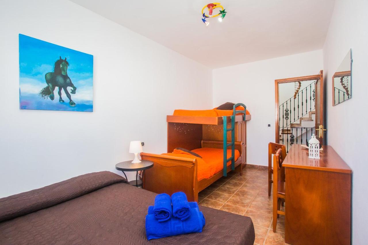 Ohana House In Caleta De Caballo Exterior photo